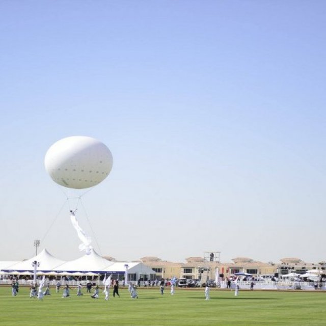 Helium Balloon Show